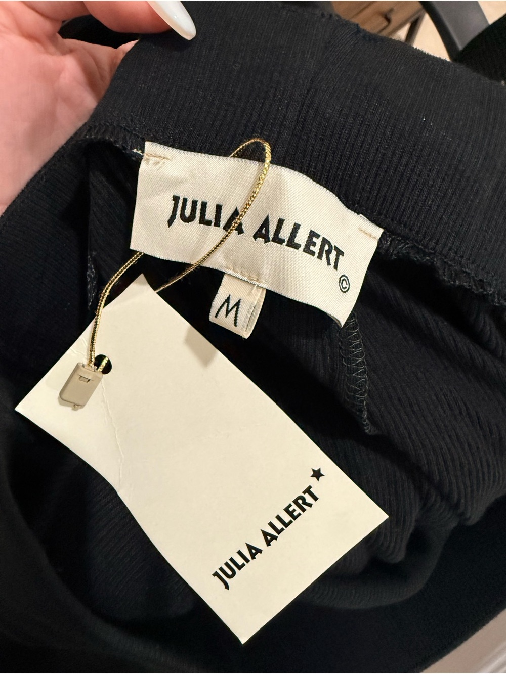 Black Wide-Leg Pull-On Pants for Women - Picture 3 of 6